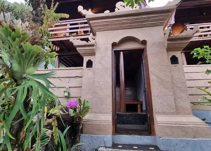 Baruna Side View Kintamani (Bali)