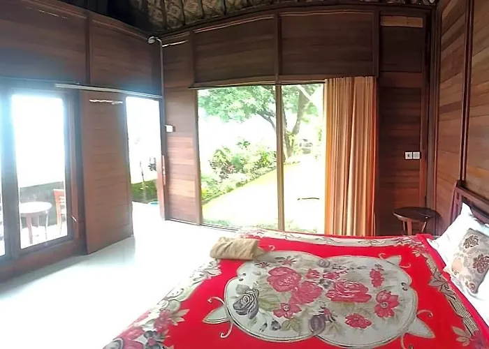 Baruna Side View Guest house