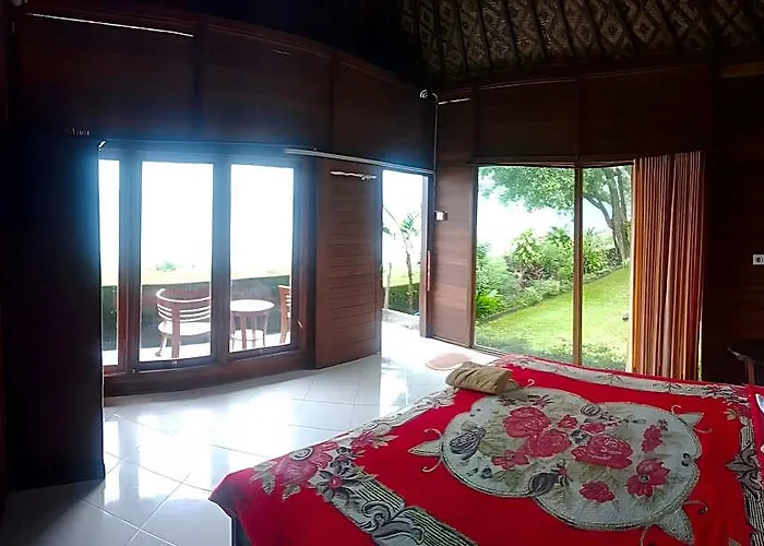 Guest house Baruna Side View